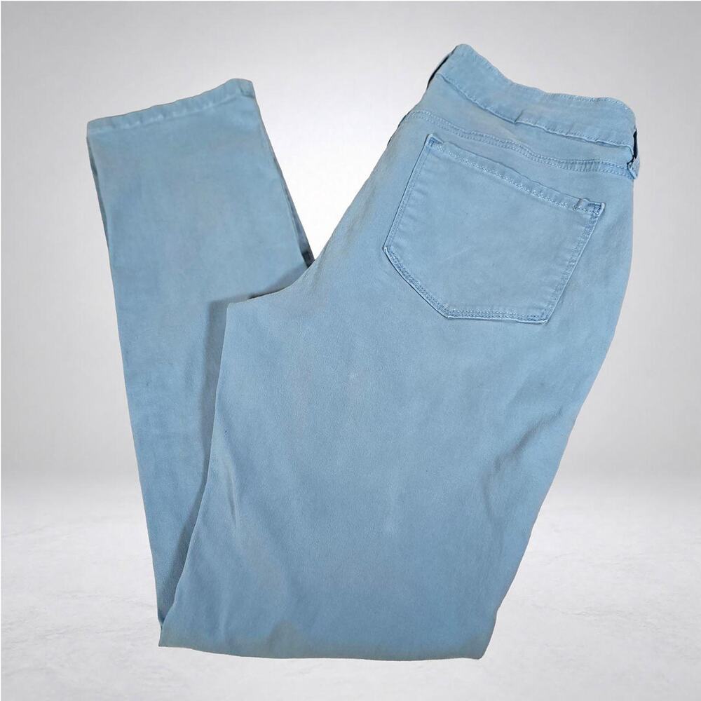 NYDJ Skinny Jeans‎ Light Wash Size 10 Lift Tuck Technology